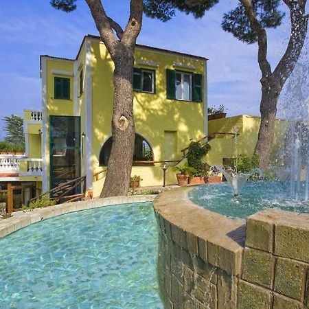 Albergo Villa Hibiscus Forio di Ischia المظهر الخارجي الصورة