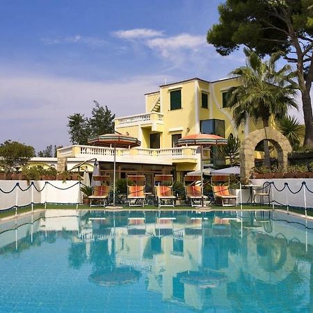 Albergo Villa Hibiscus Forio di Ischia المظهر الخارجي الصورة