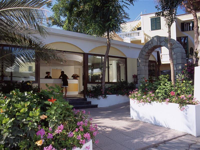Albergo Villa Hibiscus Forio di Ischia المظهر الخارجي الصورة
