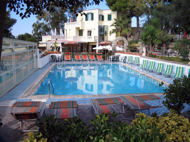 Albergo Villa Hibiscus Forio di Ischia المظهر الخارجي الصورة