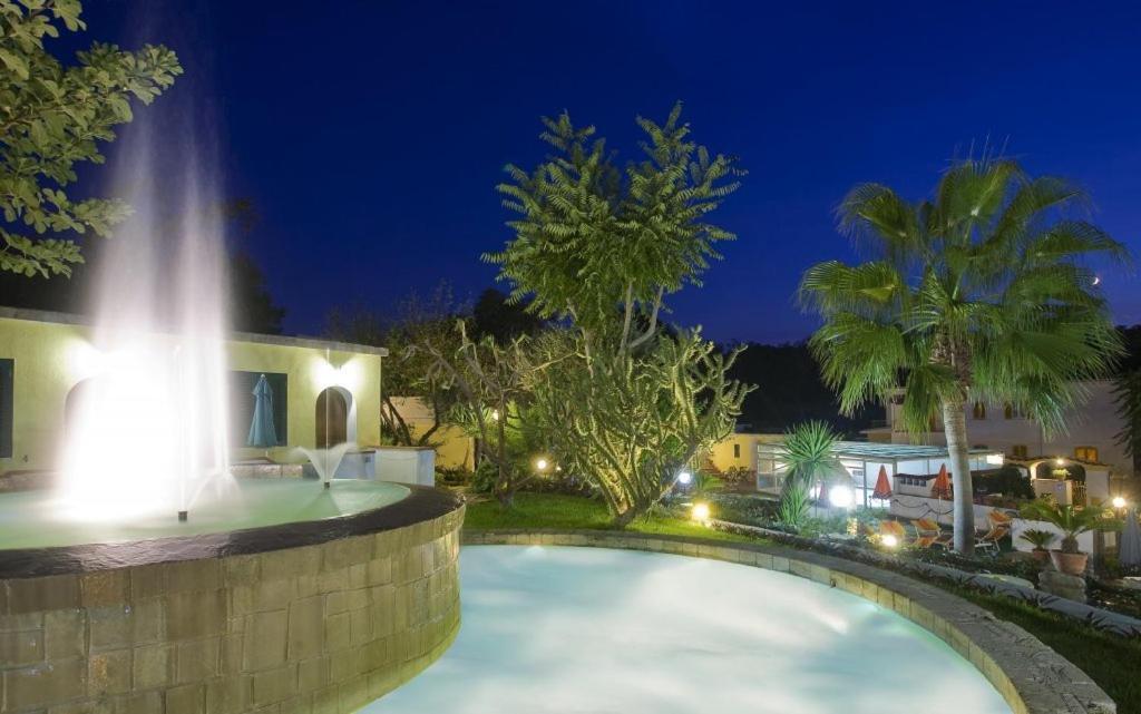 Albergo Villa Hibiscus Forio di Ischia المظهر الخارجي الصورة
